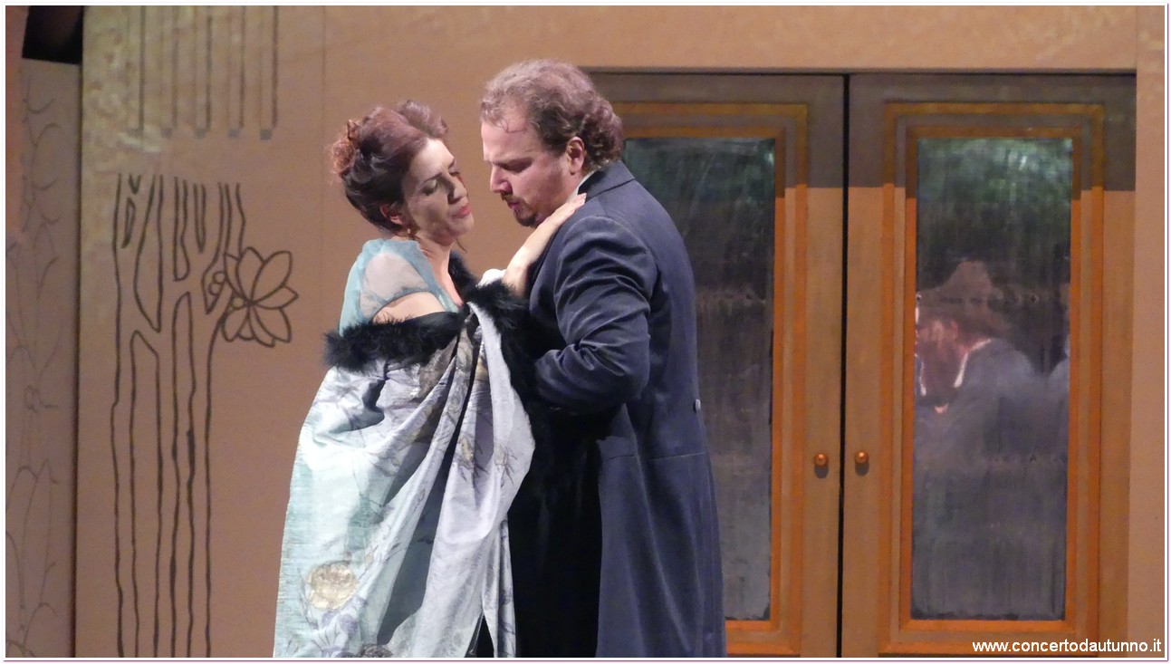 Teatro Coccia Traviata