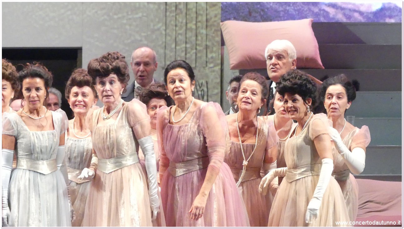 Teatro Coccia Traviata