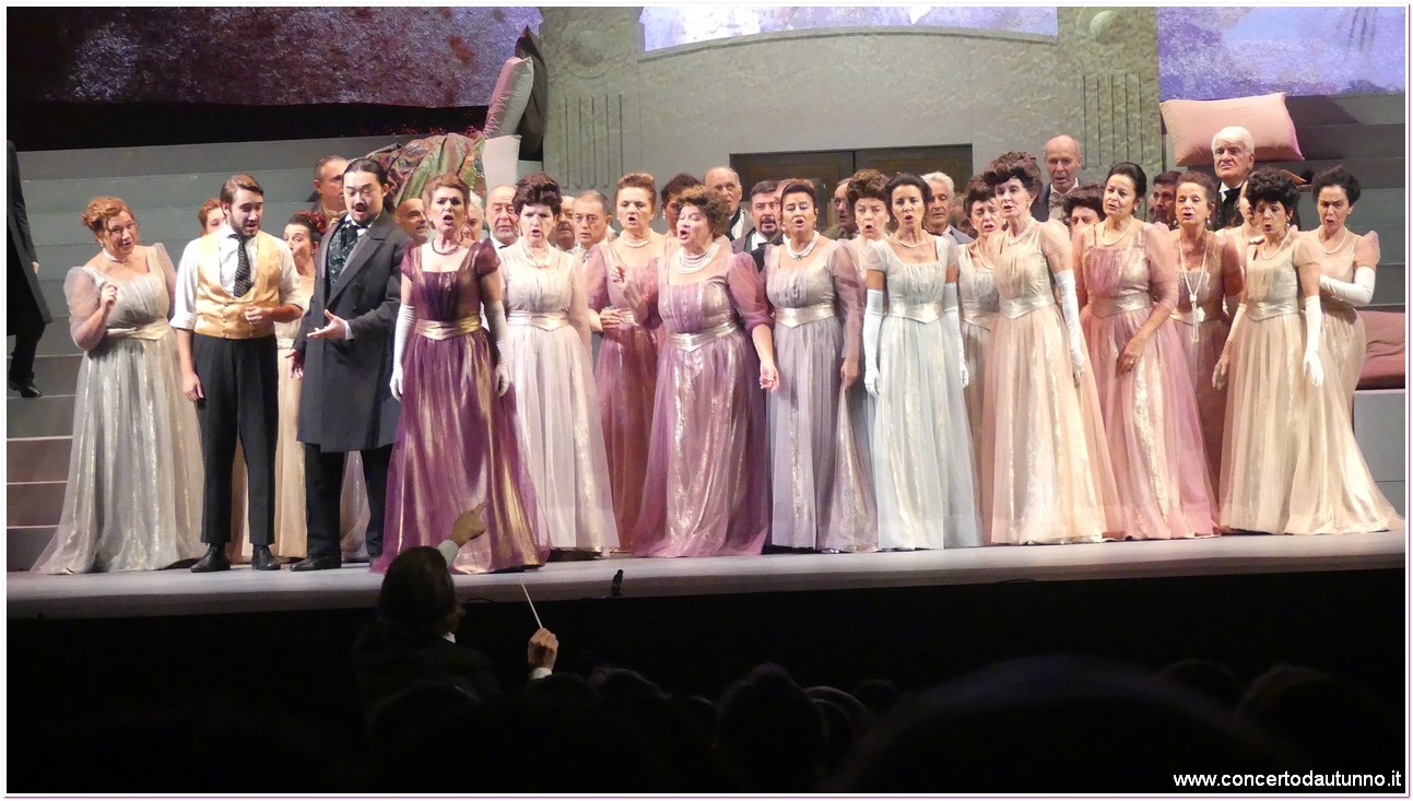 Teatro Coccia Traviata