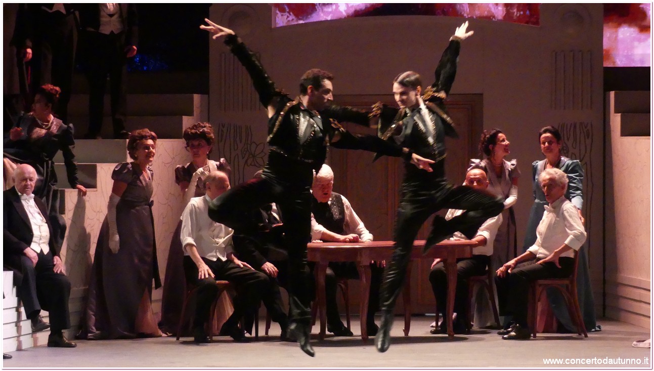 Teatro Coccia Traviata