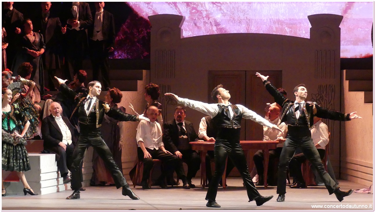 Teatro Coccia Traviata