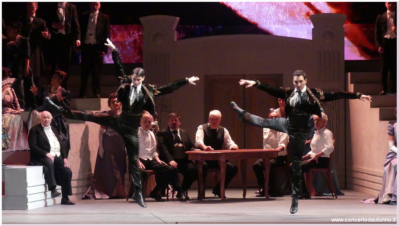 Teatro Coccia Traviata