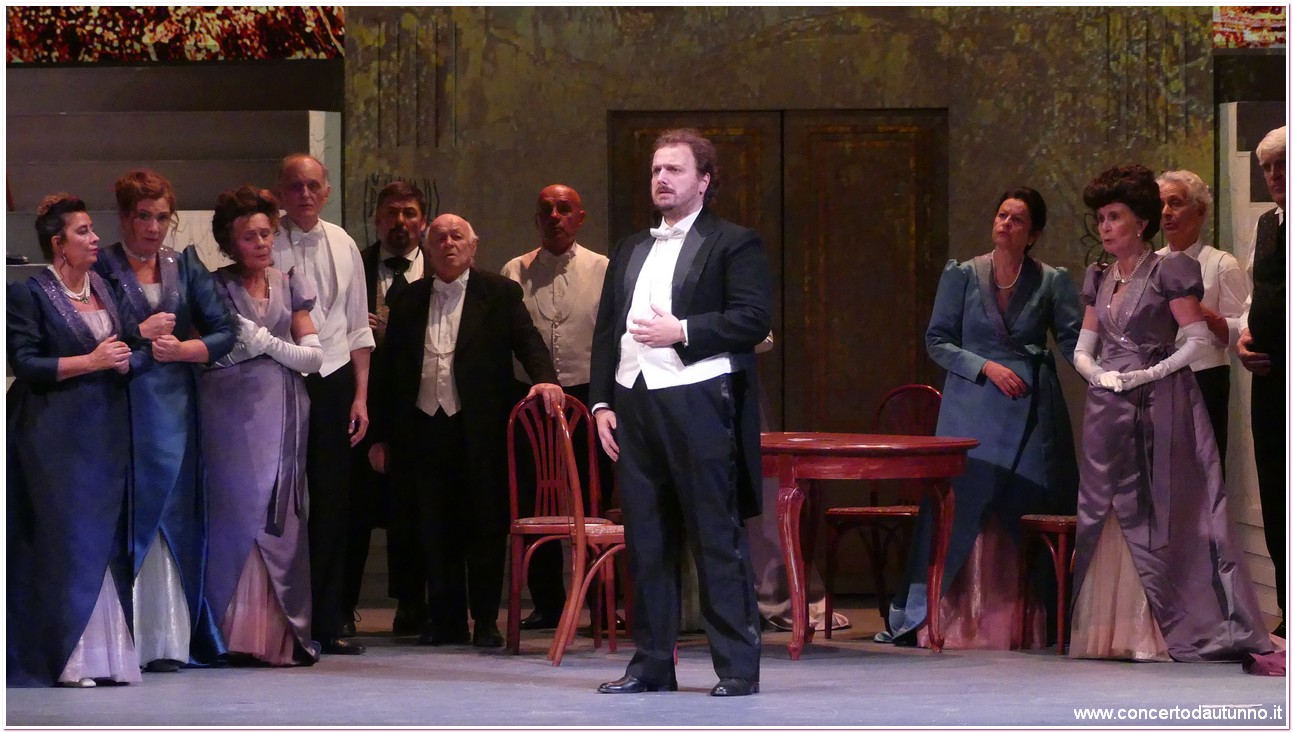 Teatro Coccia Traviata