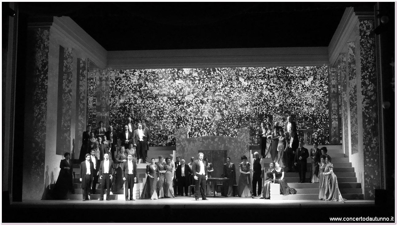 Teatro Coccia Traviata