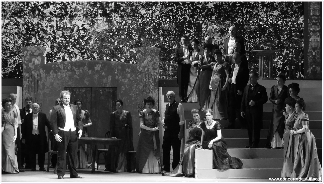 Teatro Coccia Traviata