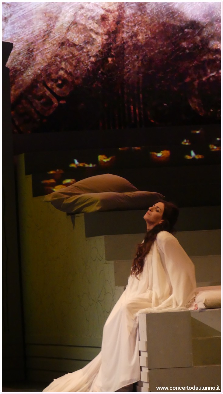 Teatro Coccia Traviata