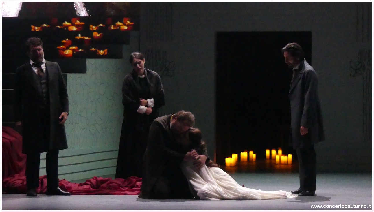 Teatro Coccia Traviata