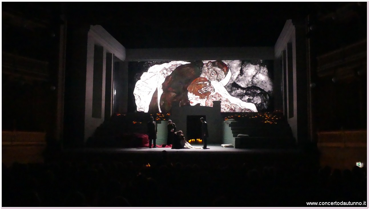 Teatro Coccia Traviata