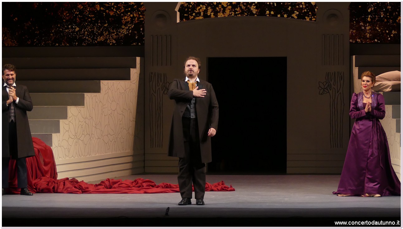 Teatro Coccia Traviata