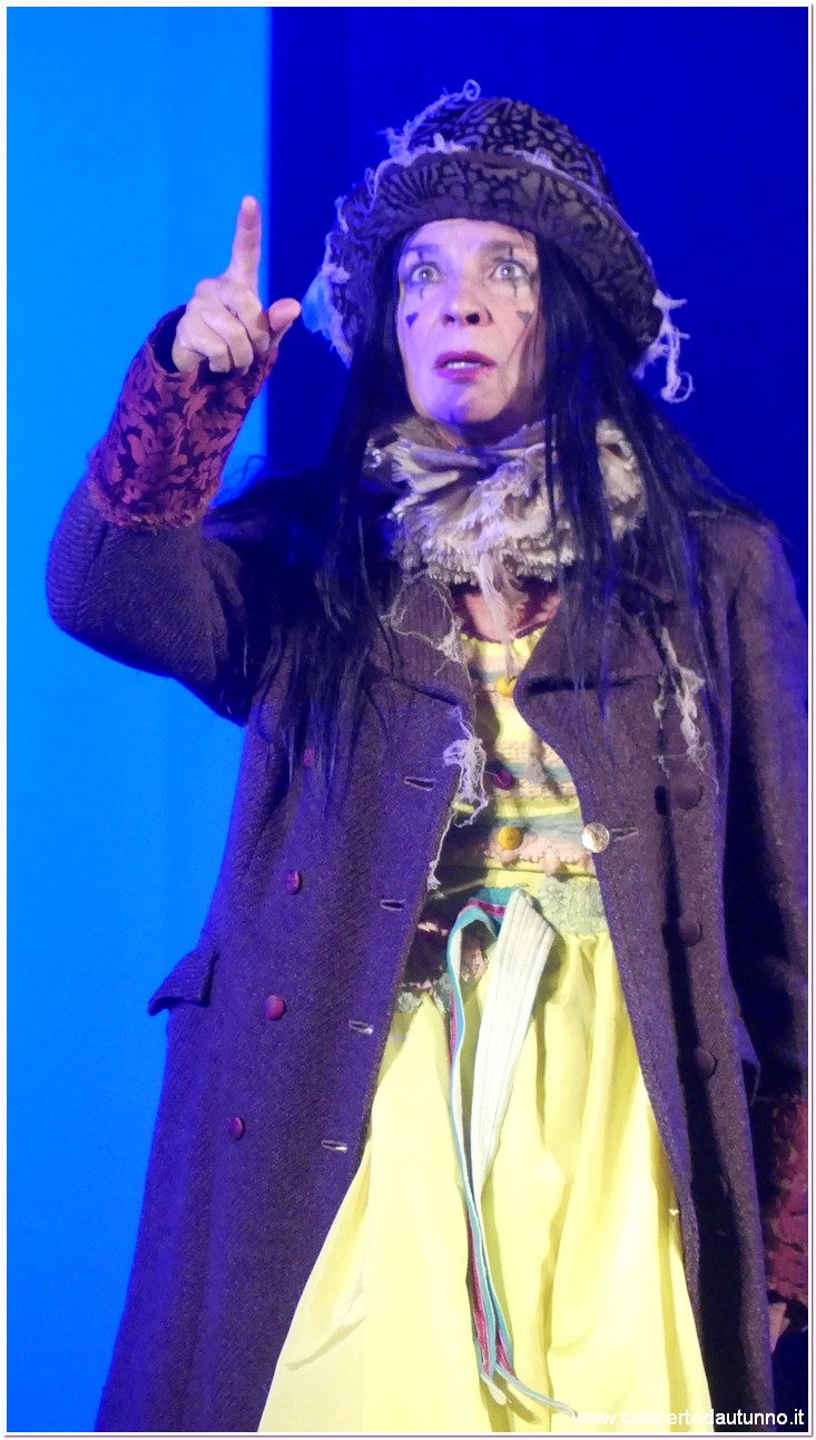 Ecoteatro Fellini Priori