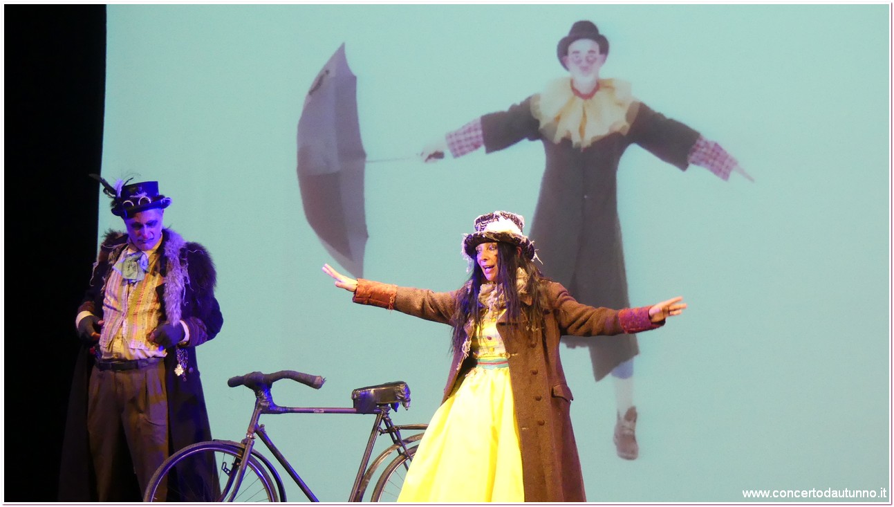 Ecoteatro Fellini Priori