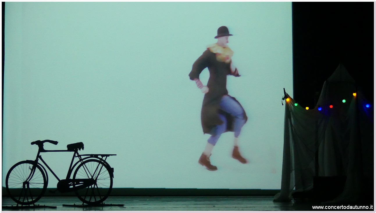 Ecoteatro Fellini Priori