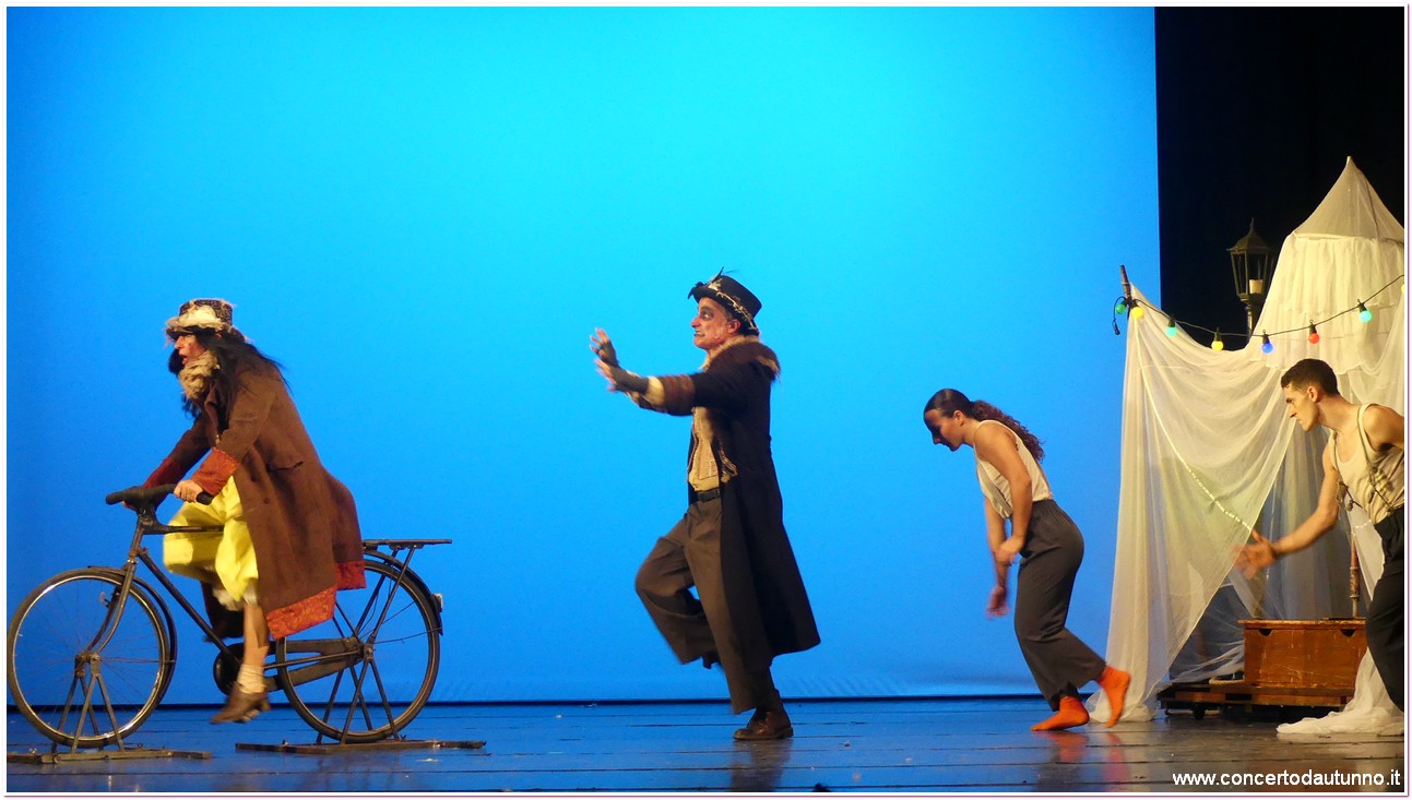 Ecoteatro Fellini Priori