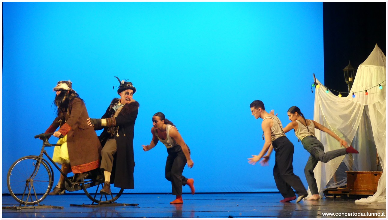 Ecoteatro Fellini Priori