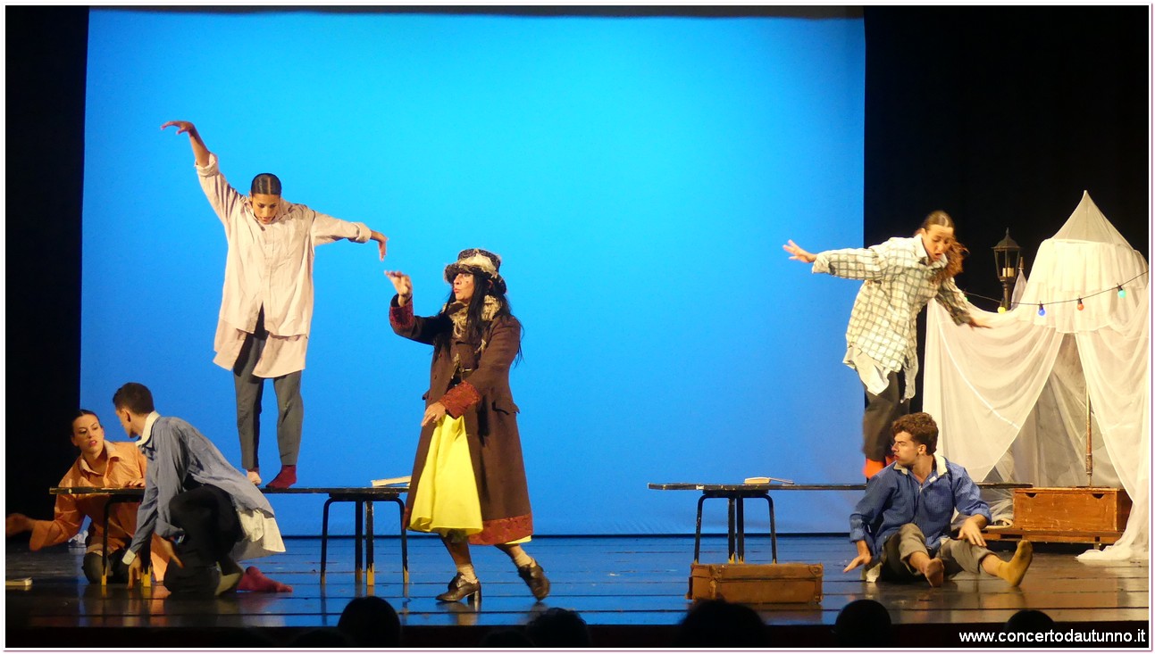 Ecoteatro Fellini Priori