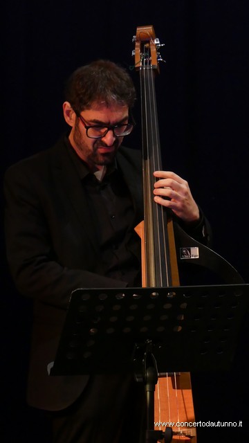 Michelangelo NARI canta AZNAVOUR