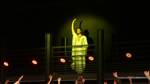 JESUS in Cavallerizza