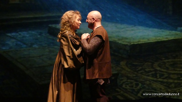 Auser Magenta Trovatore al Lirico