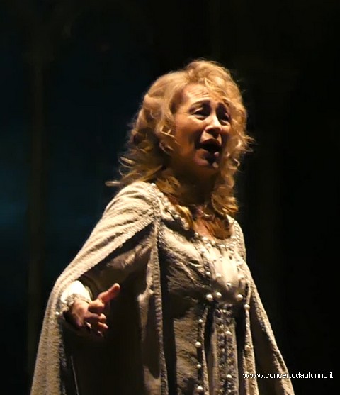 Auser Magenta Trovatore al Lirico