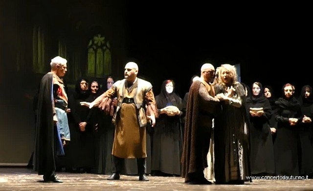 Auser Magenta Trovatore al Lirico