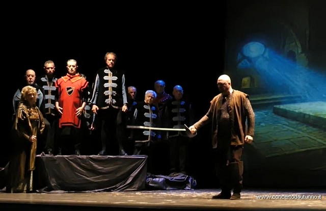 Auser Magenta Trovatore al Lirico
