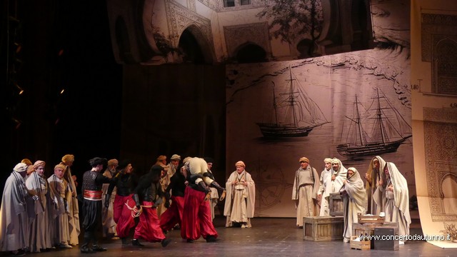 Italiana in Algeri Teatro Coccia
