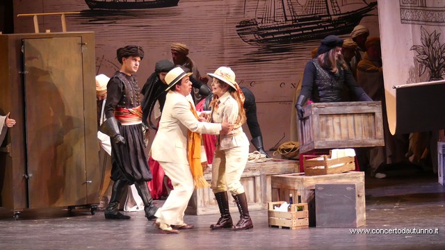 Italiana in Algeri Teatro Coccia
