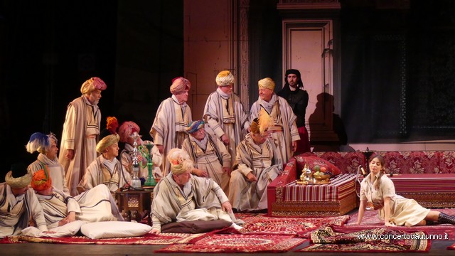 Italiana in Algeri Teatro Coccia