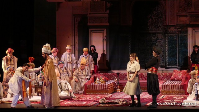 Italiana in Algeri Teatro Coccia