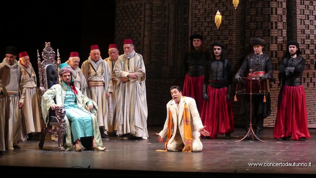Italiana in Algeri Teatro Coccia