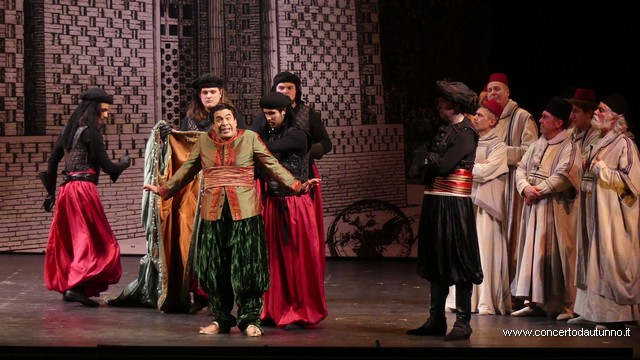 Italiana in Algeri Teatro Coccia