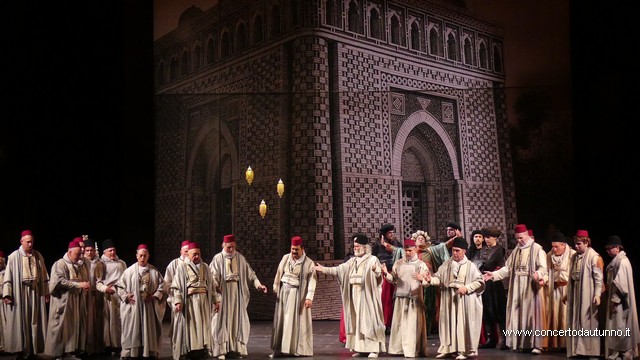 Italiana in Algeri Teatro Coccia